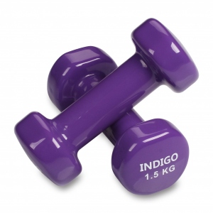 Гантели обливные INDIGO с виниловым покрытием 1,5 кг (2 шт), фиолетовый
